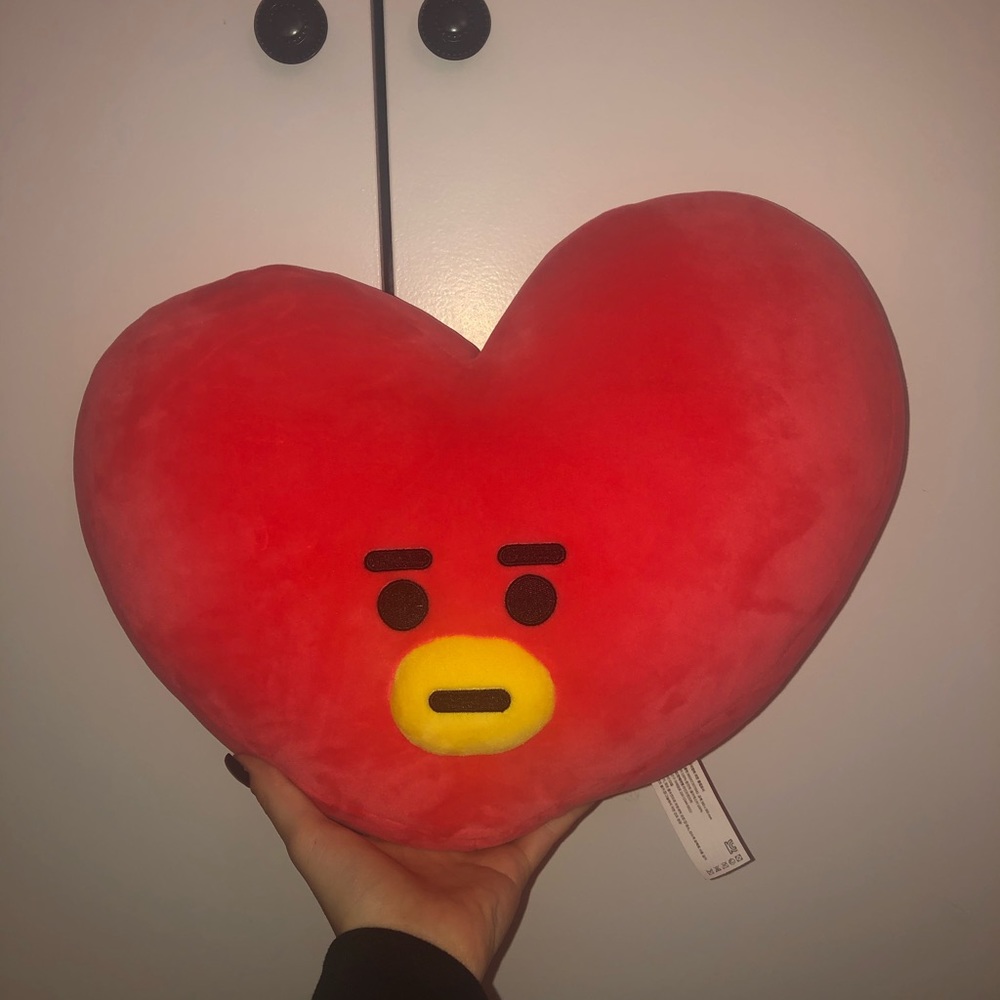 ON HOLD BT21 Tata Face Cushion Pillow